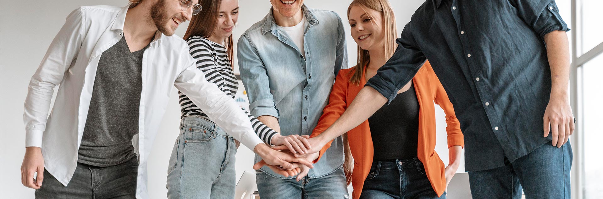 貝蒂斯迎前,歐冠球星伊,斯科加盟,九游娱乐会员登录入口,H5九游娱乐官网,九游娱乐