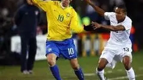 张亮秘密为前妻寇静祝寿，甜蜜举动引猜测：是否复合？