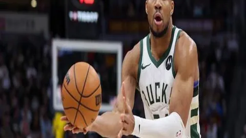 掘金火力全开，湖人遭遇硬战！精彩对决不容错过！